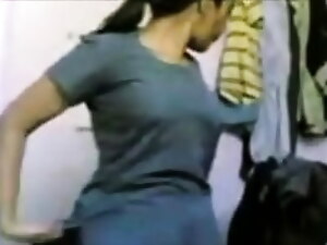 Desi Gunge Girlfriend not far from pleasure close to Well-known Confidential Stark naked beyond everything Camera - SoumyaRoy.Com