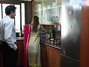 Intemperately Indian whore ravages husband's big cheese
